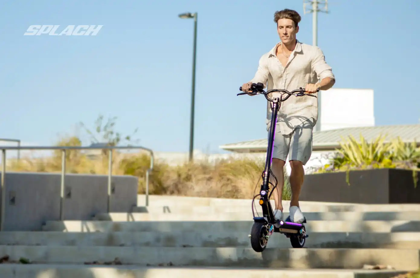 SPLACH Titan: a Dazzling SUV like 2600W E-Scooter
